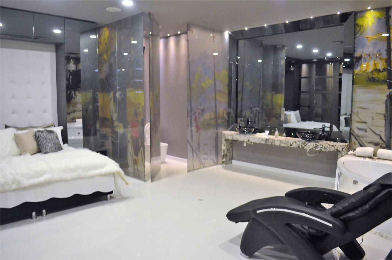 Hotel Paris Luxury Suites Medellin Luaran gambar